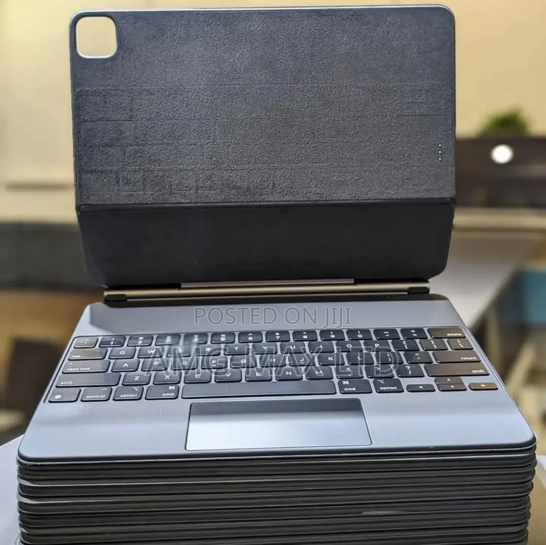 Uk Used Magic Keyboard 12.9inch