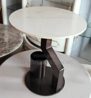 Top Quality Sophisticated Side Table