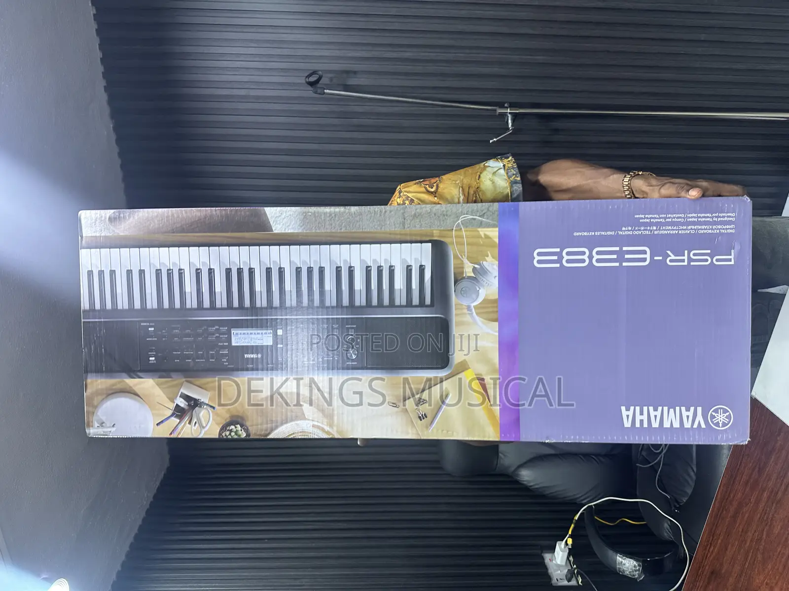 Yamaha PSR E383 61 Keys Keyboard (Adaptor Included)