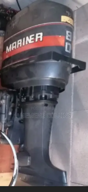Photo - Mariner 80hp Baot Engine 4 Cylinders 2 Stroke
