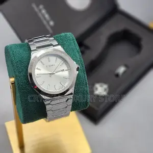 Tomi Quality Men Chain Strap Wristwatch
