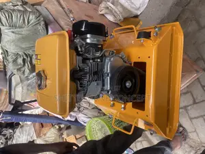 Plate Compactor C90 Robin Engine