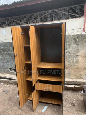 Standard Wardrobe (Size 3 by 6)