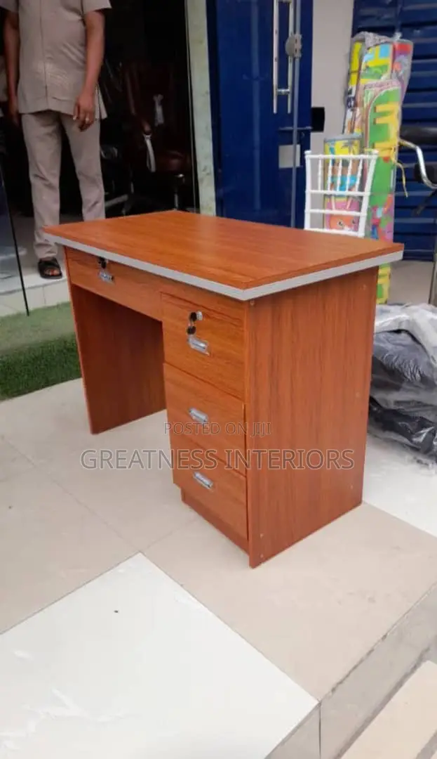 High Quality Imported Office Table