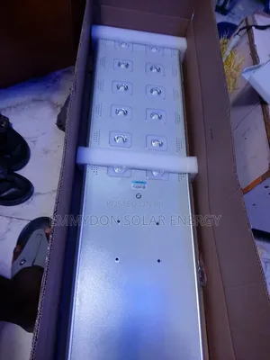 Wakatek All in One Solar Street Light 100watt