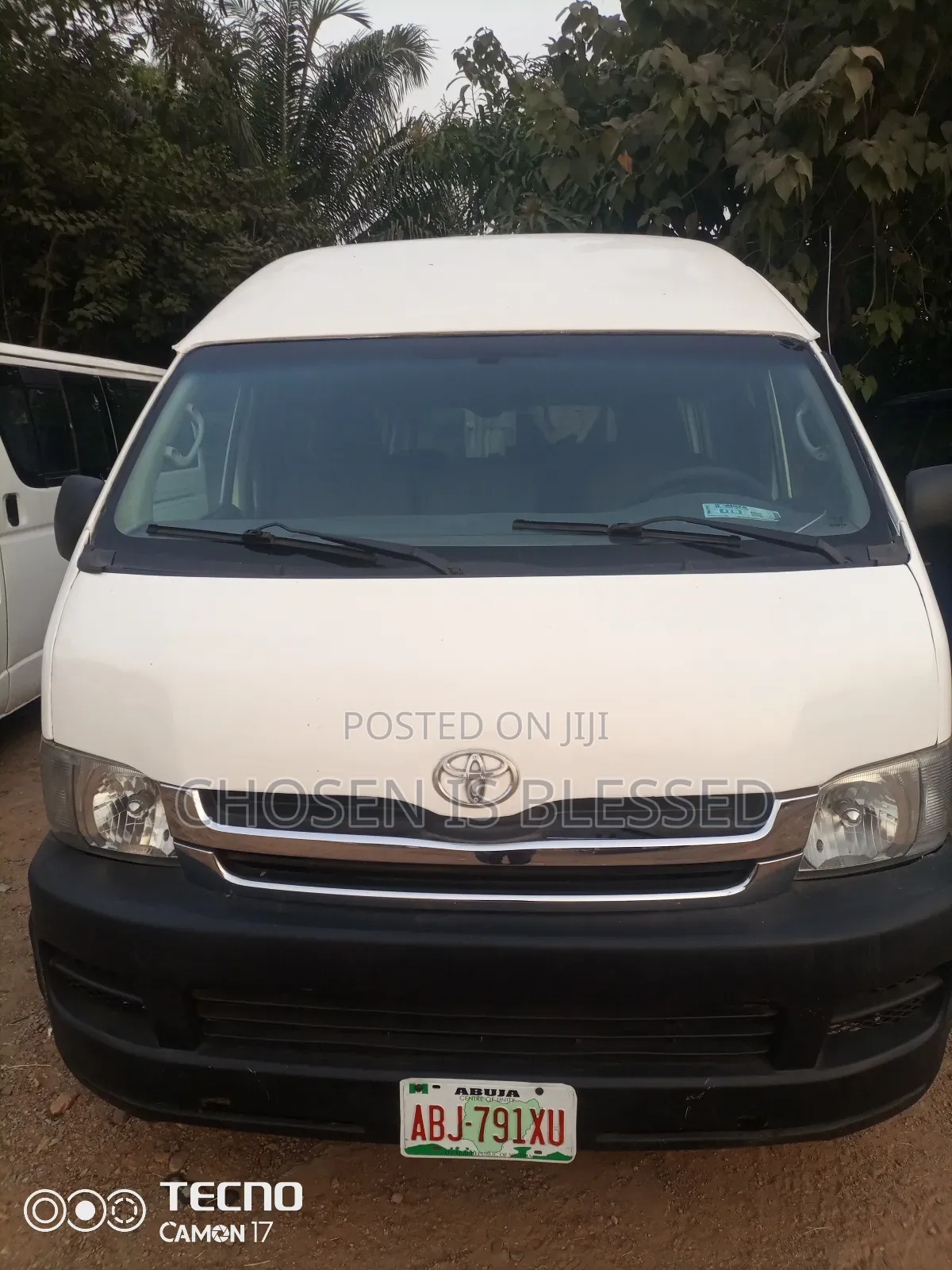 Toyota HiAce 2012 White