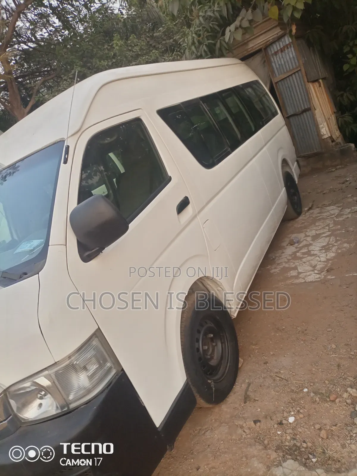 Toyota HiAce 2012 White