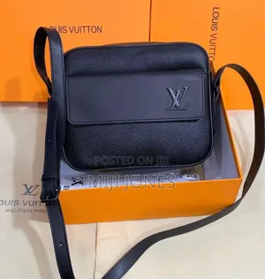 Black Leather Side Bag