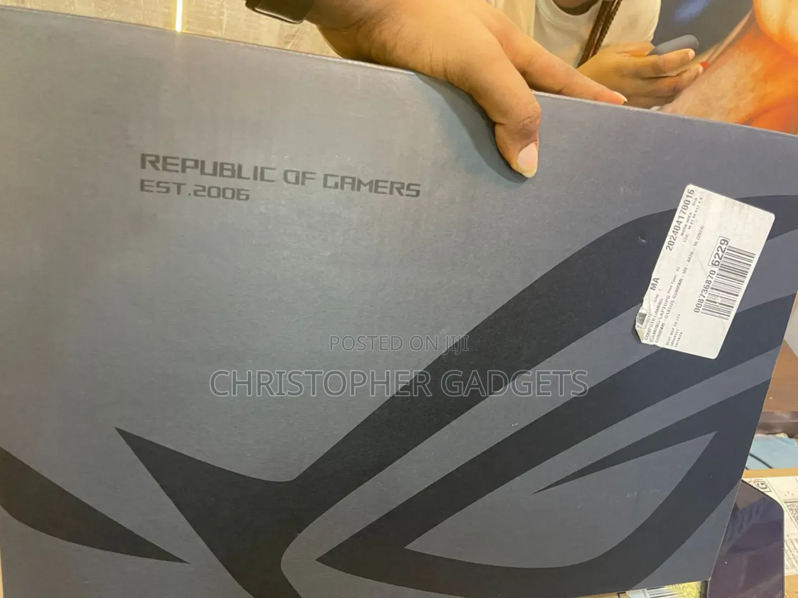 New Laptop Asus ROG Zephyrus G16 16GB Intel Core Ultra 9 SSD 1T