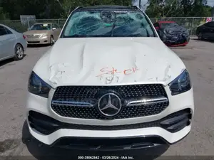 Mercedes Gle450 2020 Windscreen Glass Available We Deliver