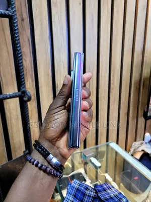 Photo - Samsung Galaxy Z Fold4 512 GB Blue