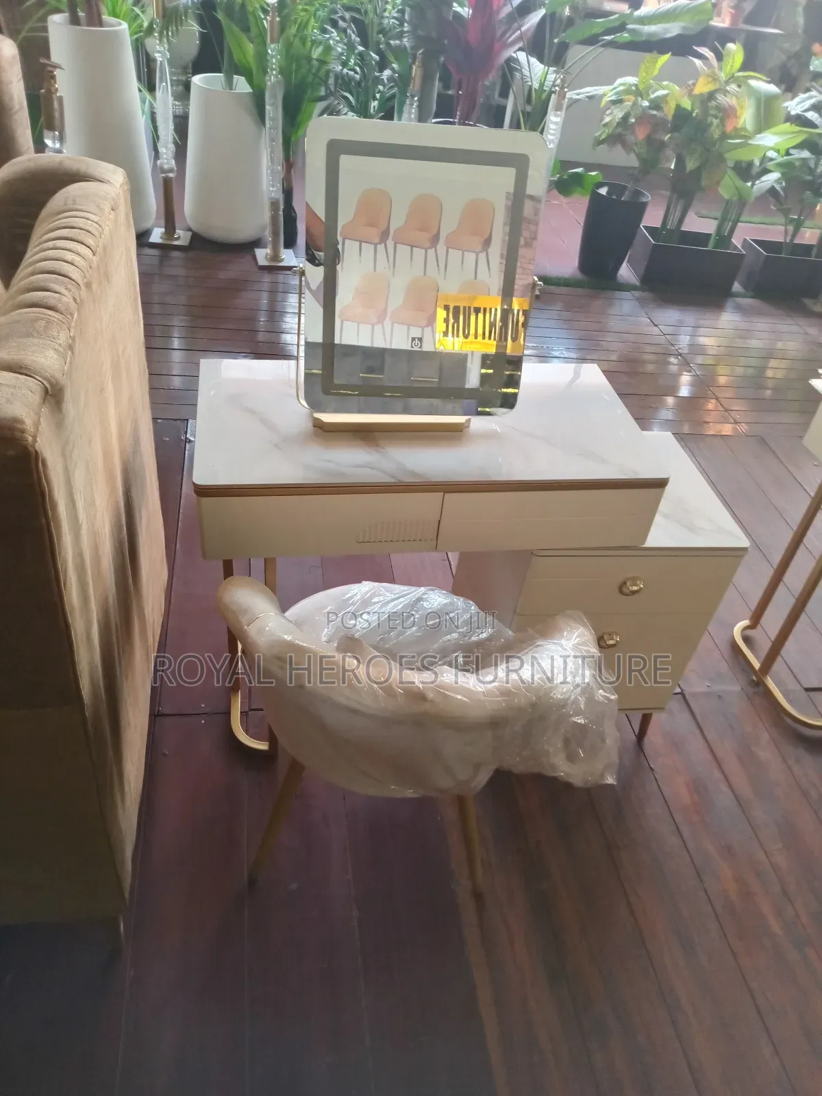 Exotic Dressing Table