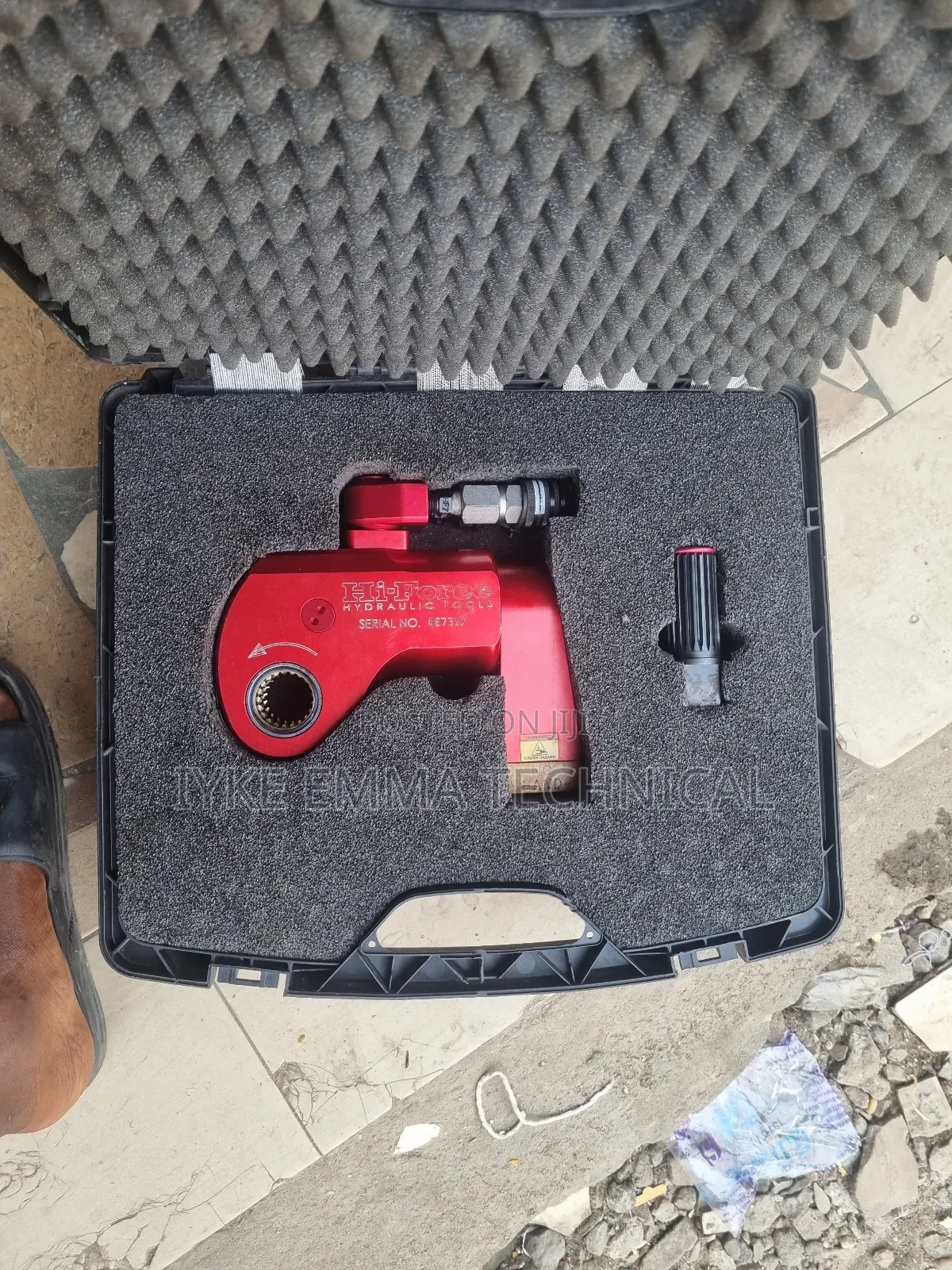 Square Drive 1" Hydraulic Torque Wrench