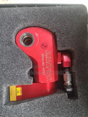 Square Drive 1" Hydraulic Torque Wrench