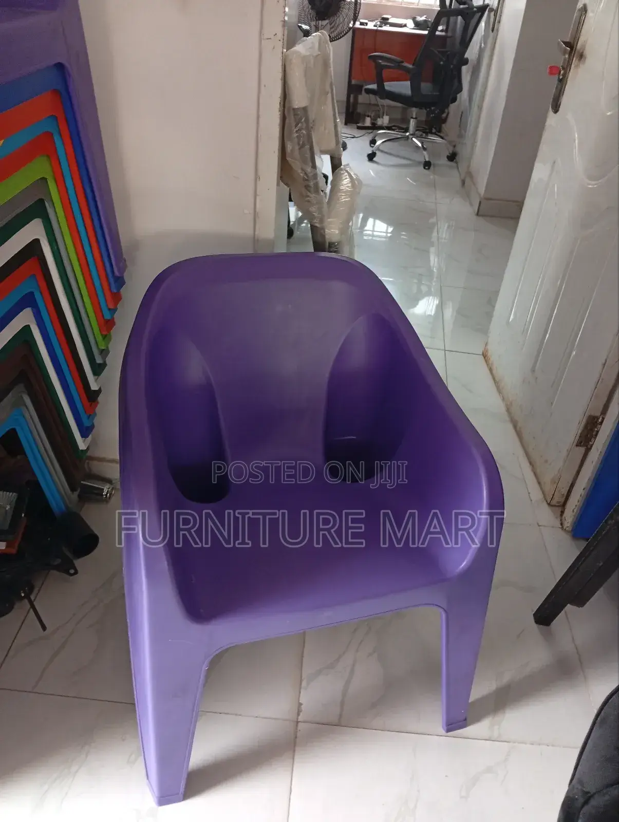 Big Plastic Chairs