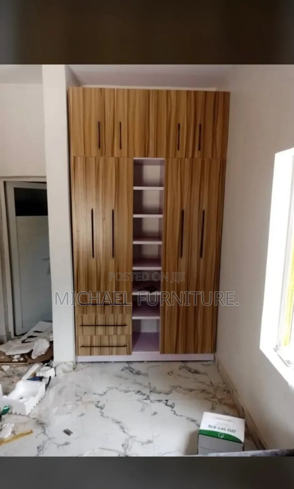 5 by 8 Wardrobe