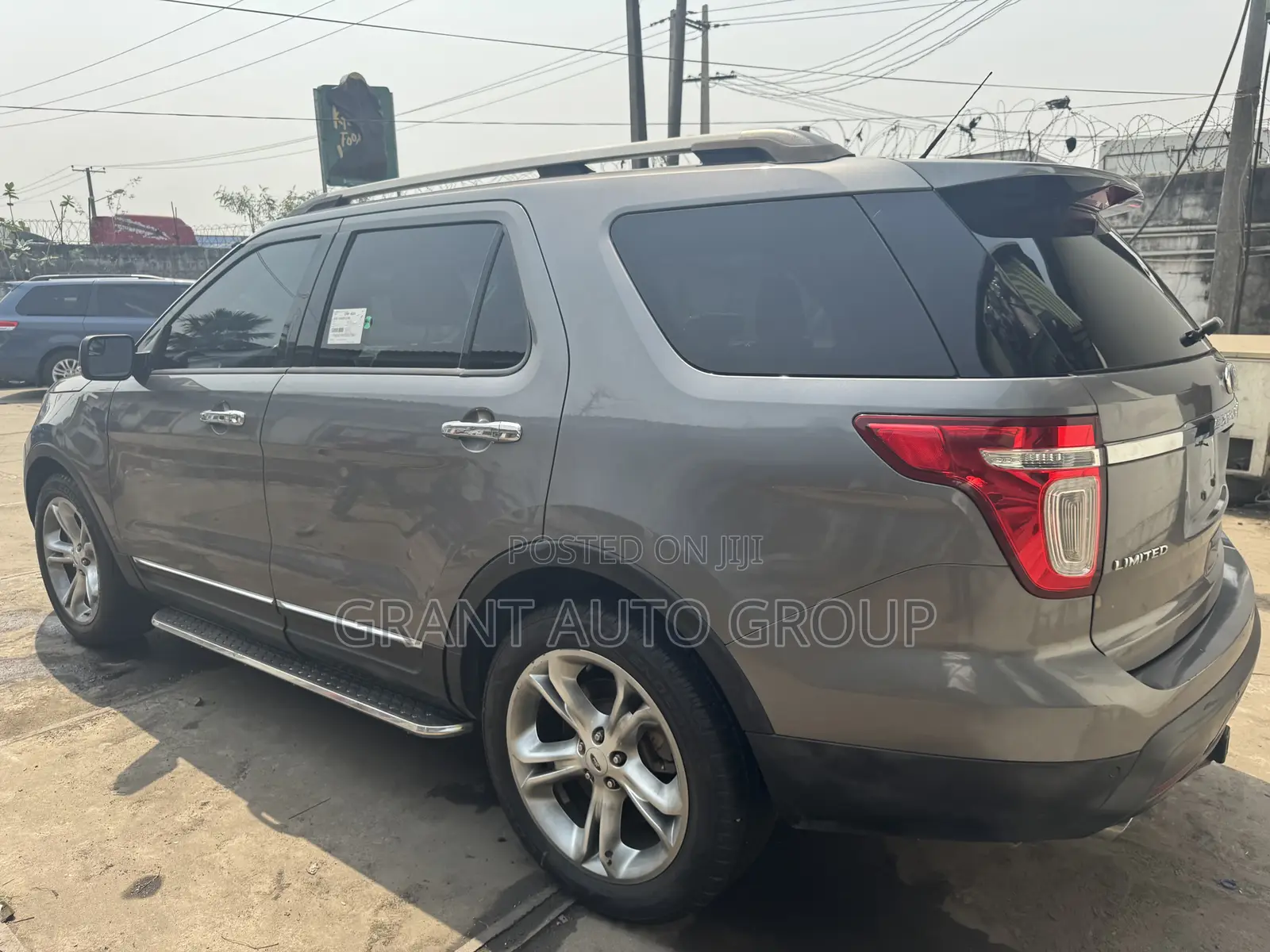 Ford Explorer 2013 Gray