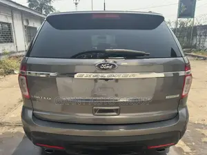 Ford Explorer 2013 Gray