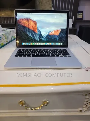 Photo - Laptop Apple MacBook Pro 8GB Intel Core I5 SSD 256GB
