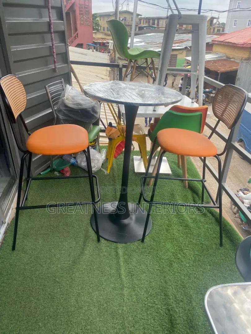 High Quality Unique Imported Barstool Sets