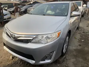 Toyota Camry 2012 Silver