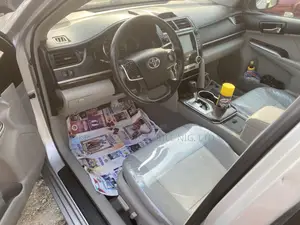 Toyota Camry 2012 Silver