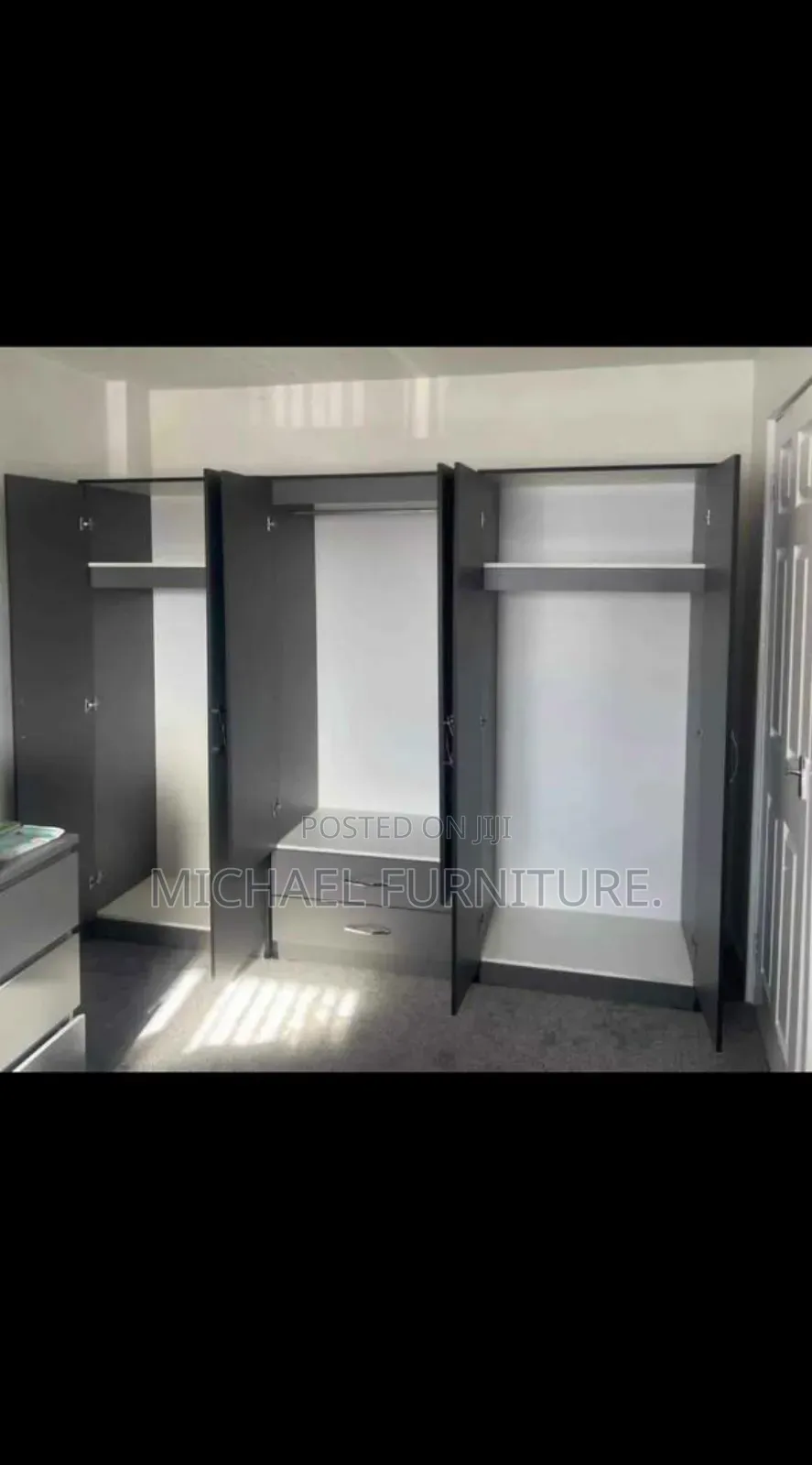 3 by 7 Wardrobe With 2 Drawers
