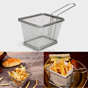 Chips French Fries Basket With Sauce Cup ( Medium)