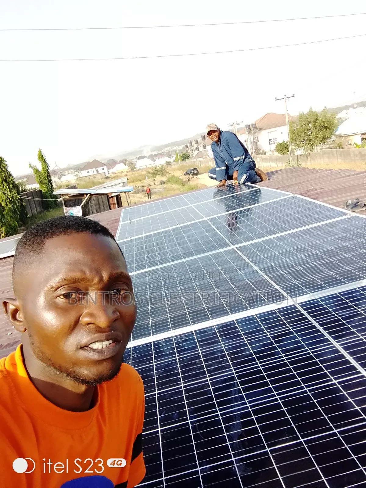 Solar Panel and Inverter Installer
