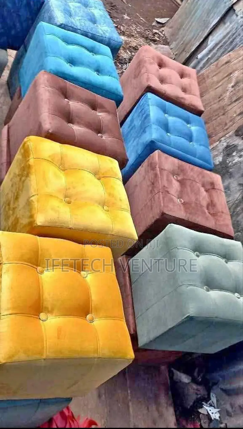 Side Stool Puff