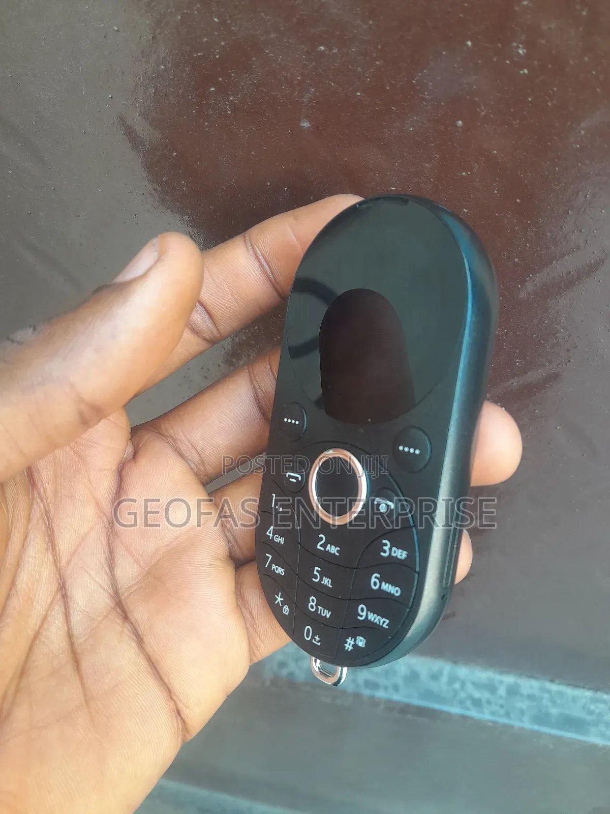 New Itel Circle 1 Black
