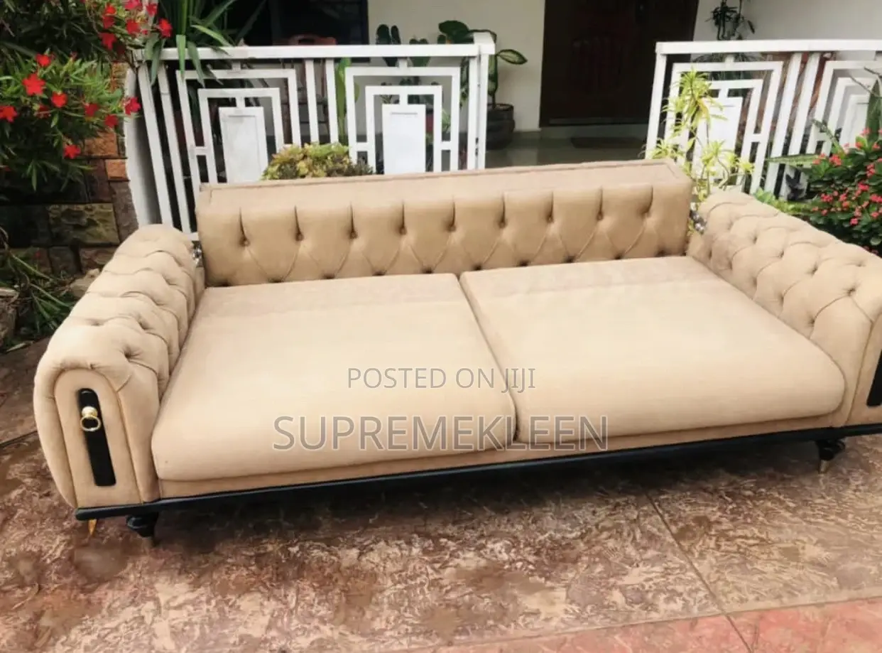 #Sofacleaning Service