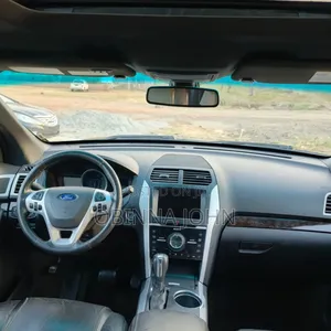Ford Explorer 2015 Black