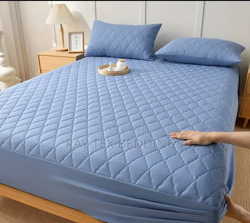 Fitted Padded Waterproof Bedcover