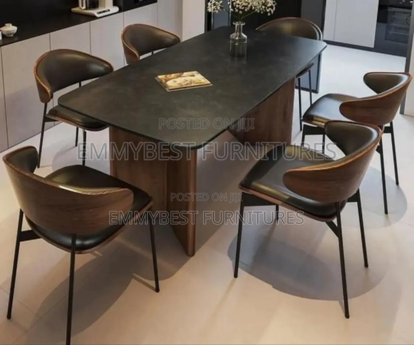 Luxury Dinning Set, Standard Quality .