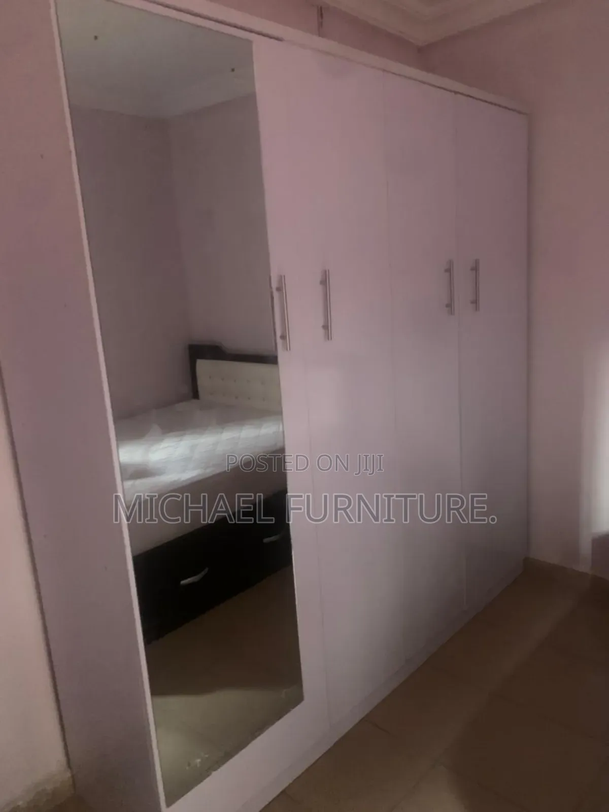 7 by 8 Wardrobe With Mirror
