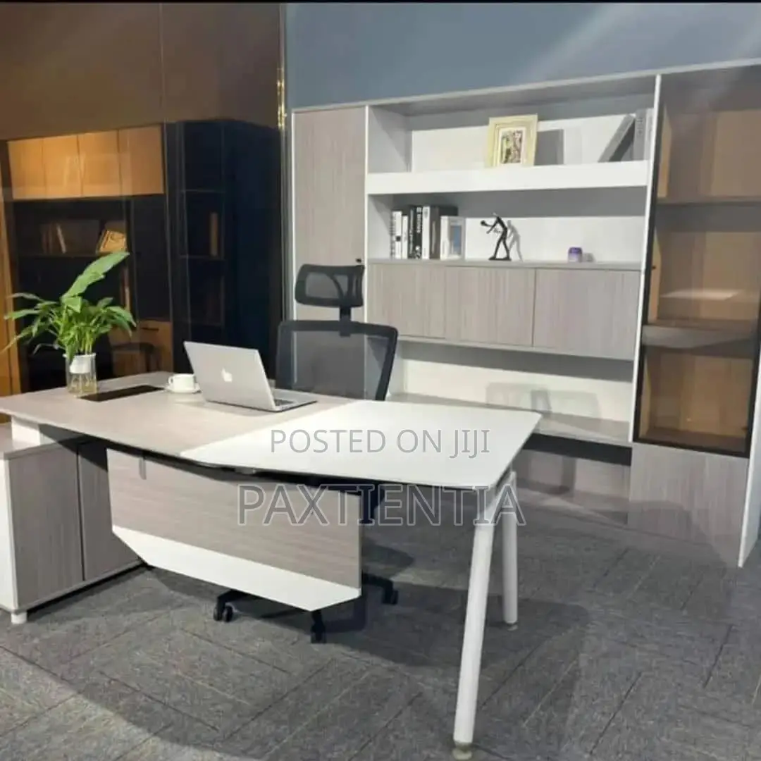 Executive Exclusive Office Desk