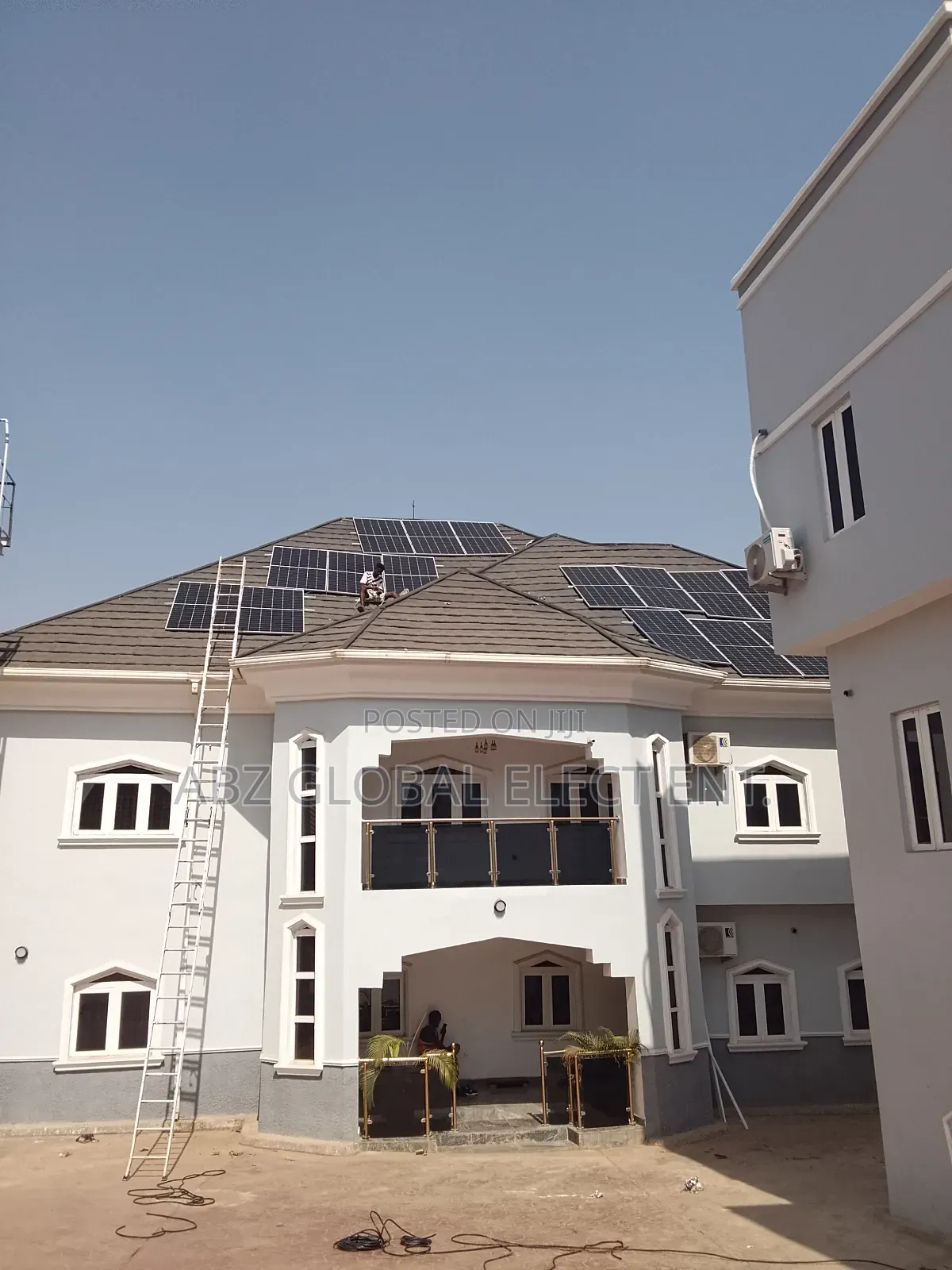 WHC Solar Vult Package