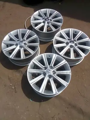 Photo - 17 Rim for Toyota and Lexus