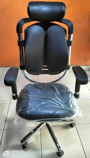 Kidney Swivel Chair With Adjustable Hands