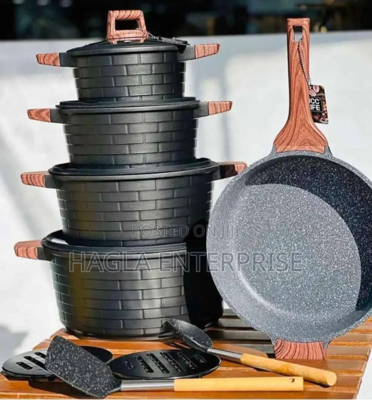Block Granite Cooking Pot