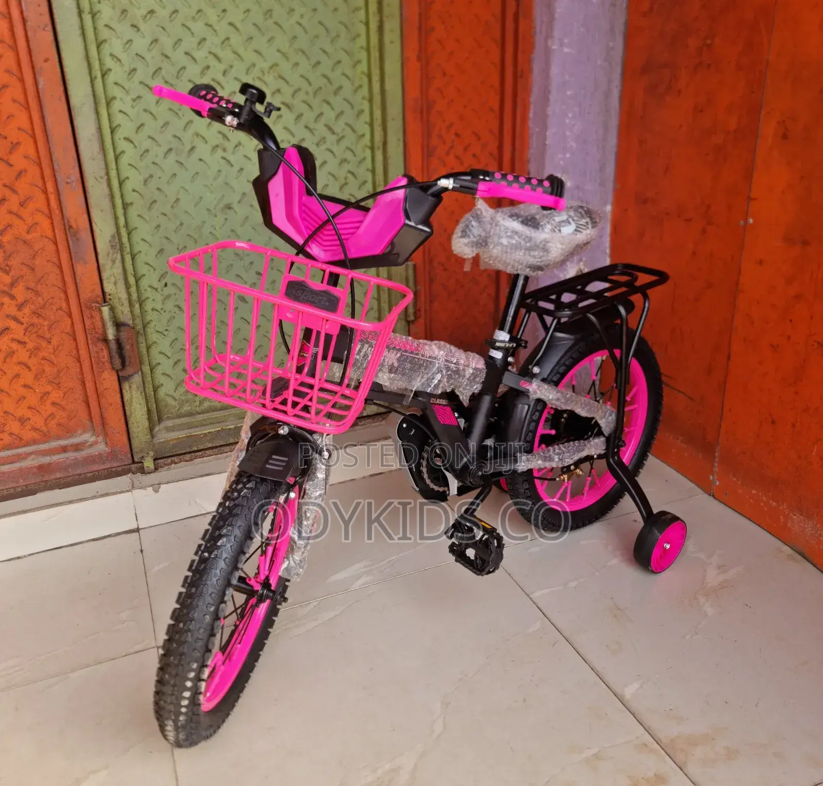 Kids Quality Bicycle With Back Carrier