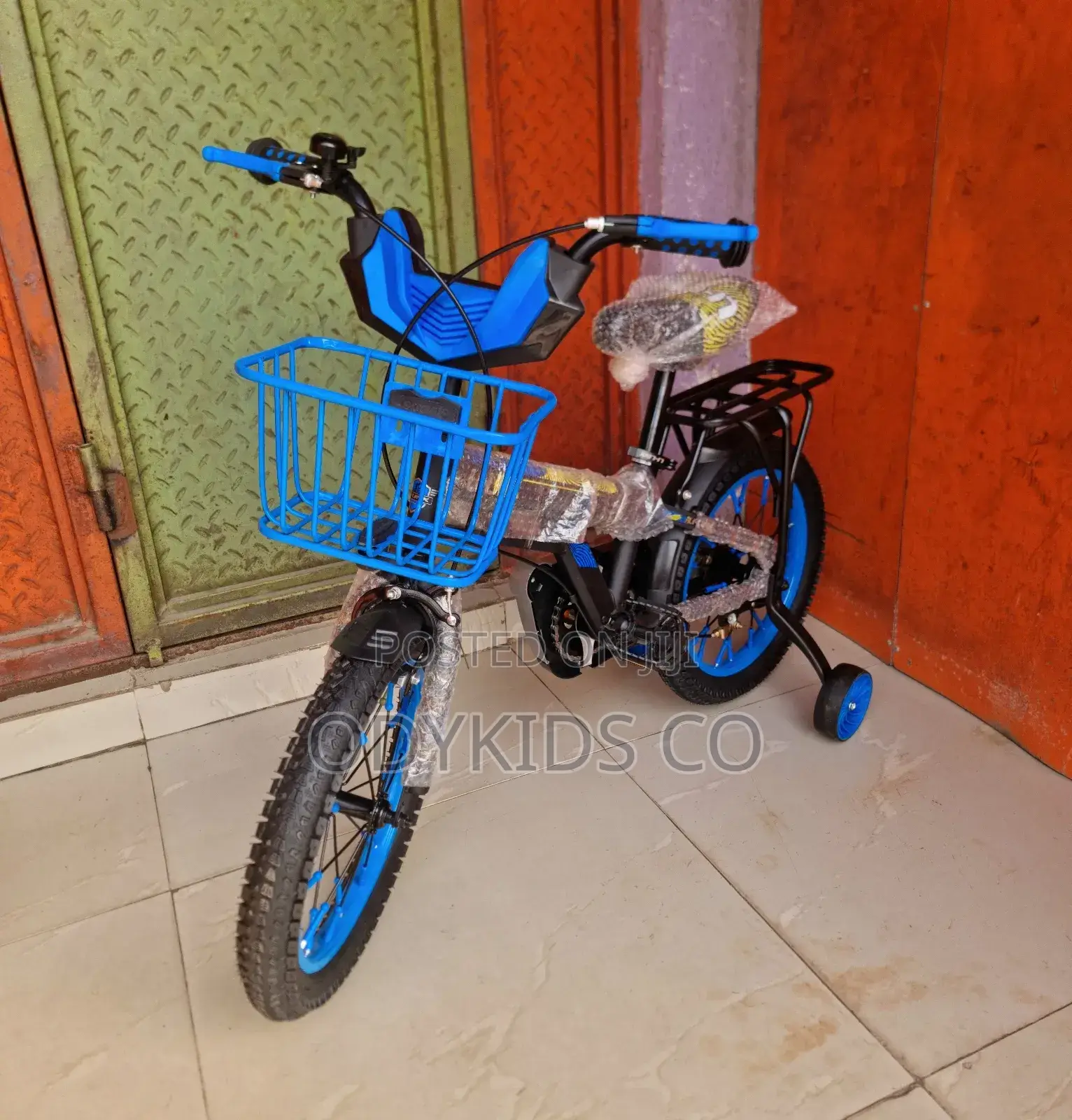 Kids Quality Bicycle With Back Carrier