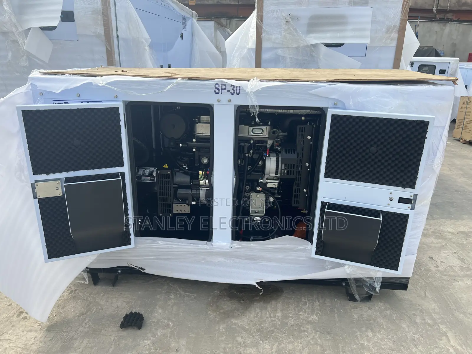 Super Silent 30kva Perkins Soundproof Generator Diesel