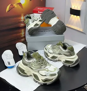 Balenciaga Glamour Luxury Sneakers