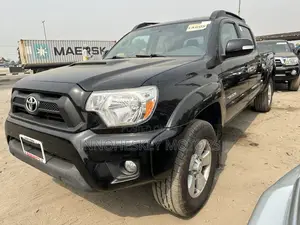 Toyota Tacoma 2014 Black