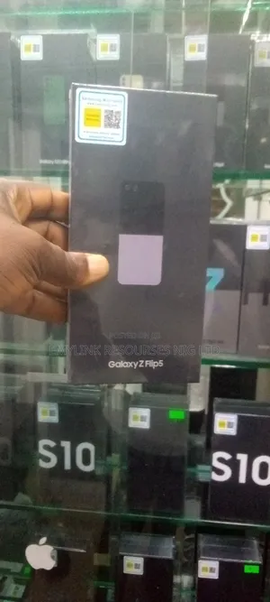 New Samsung Galaxy Z Flip 5 512 GB Purple