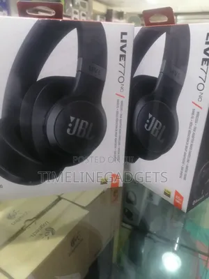 Photo - JBL Live 770 Wireless Headset
