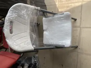 Top Quality Imported Foldable Plastic Chair