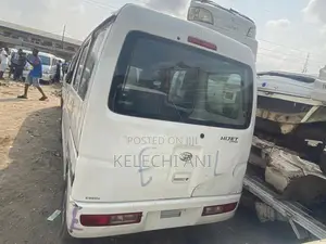 Daihatsu Hijet 2010 White
